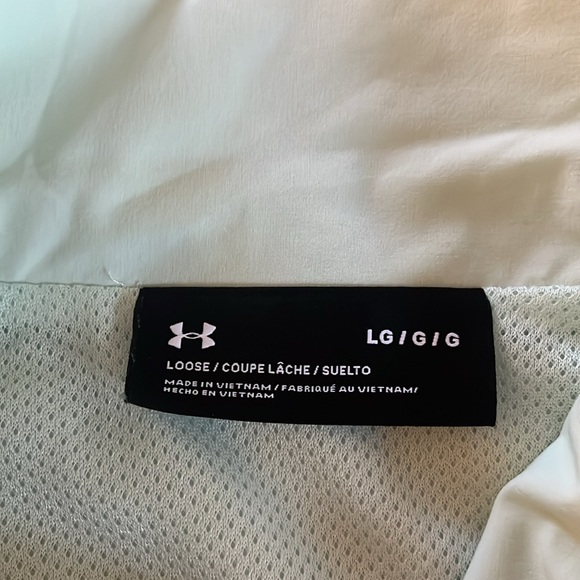 Under Armour windbreaker - Picture 4 of 11
